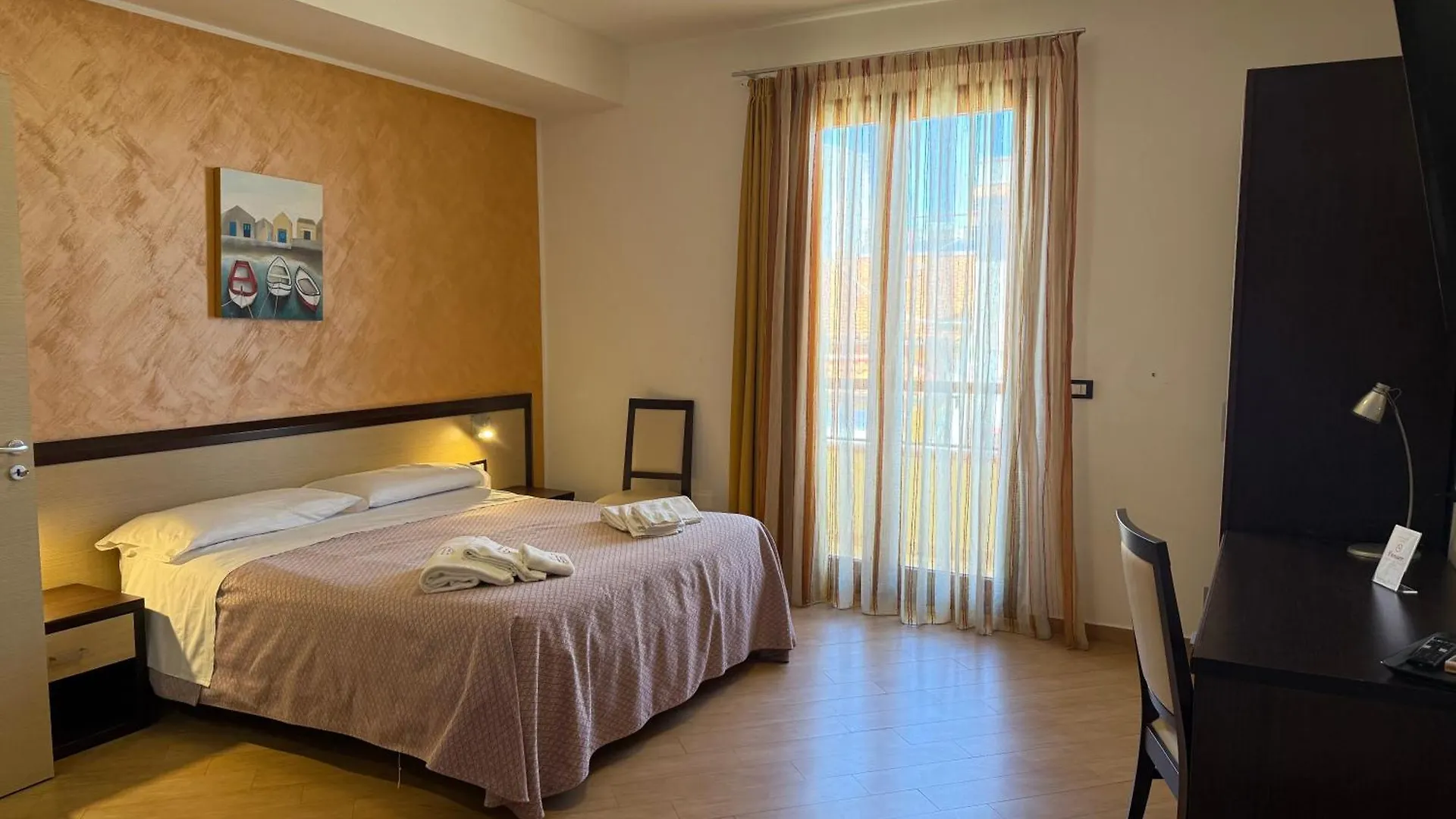 Albergo Perseo Portopalo Di Capo Passero 3*,