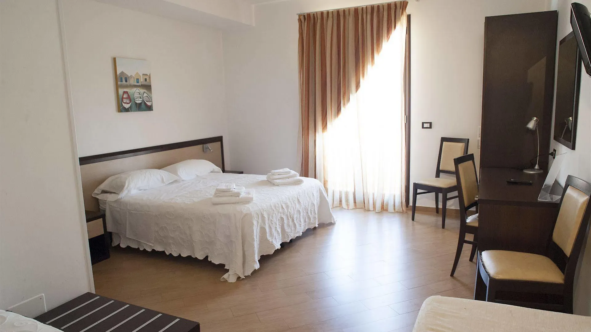 Albergo Perseo Portopalo Di Capo Passero Hotel
