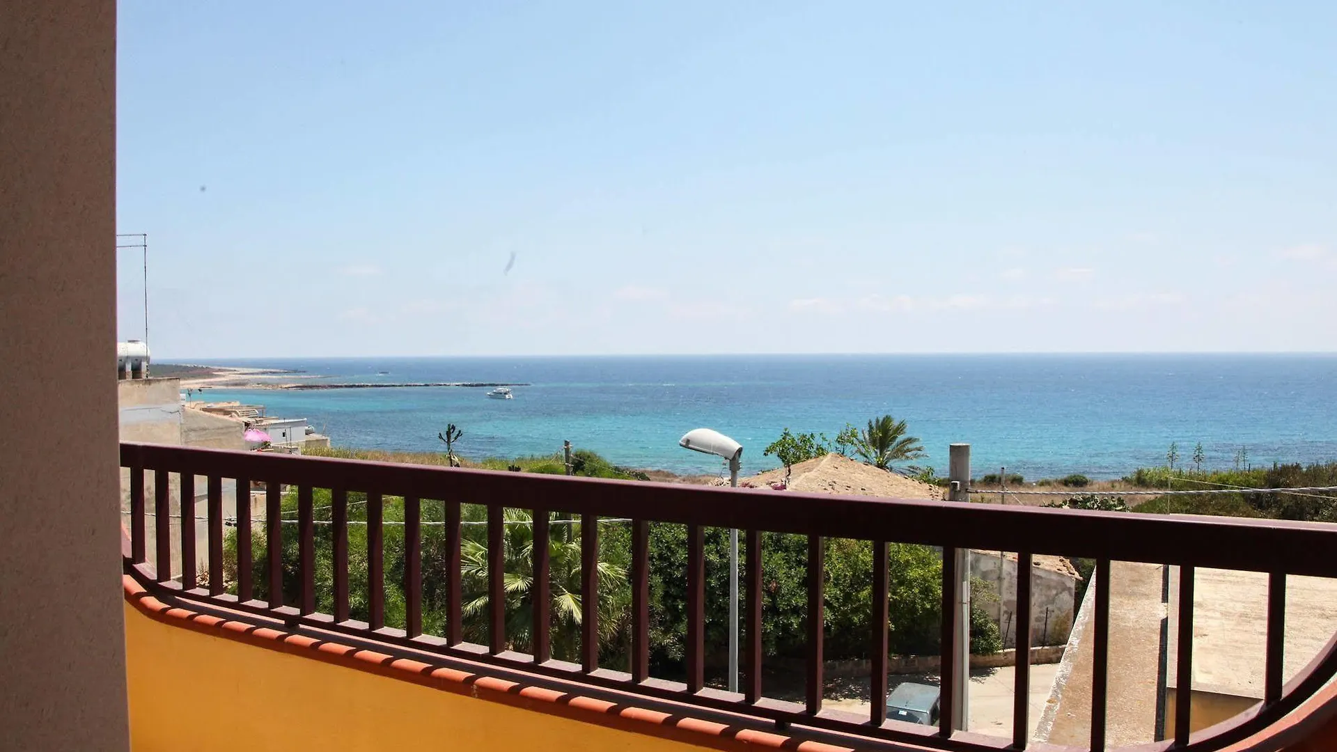 Albergo Perseo Portopalo Di Capo Passero 3*,